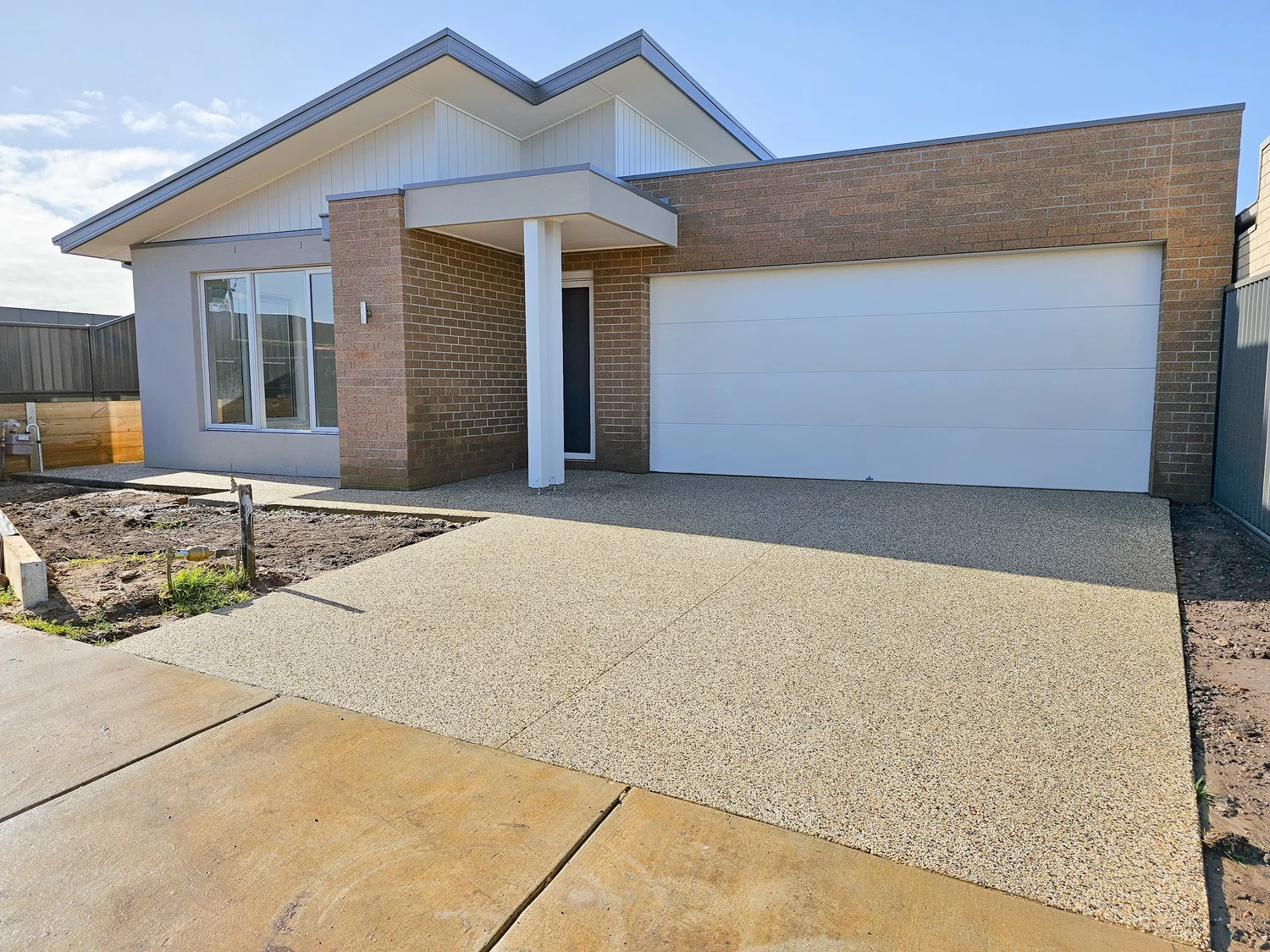 Exposed aggregate driveway